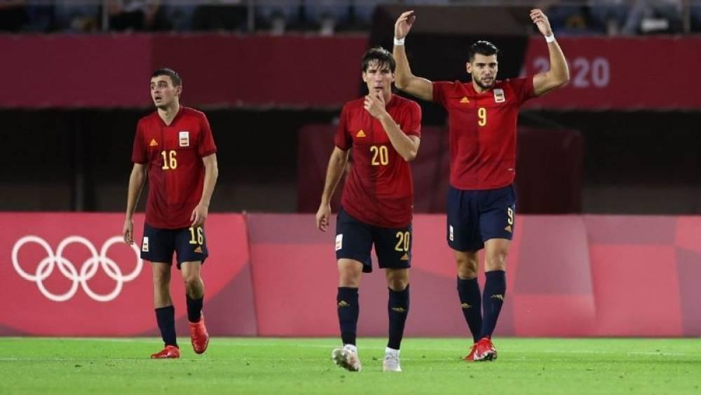 The Spanish team advanced to the semifinals after big drama